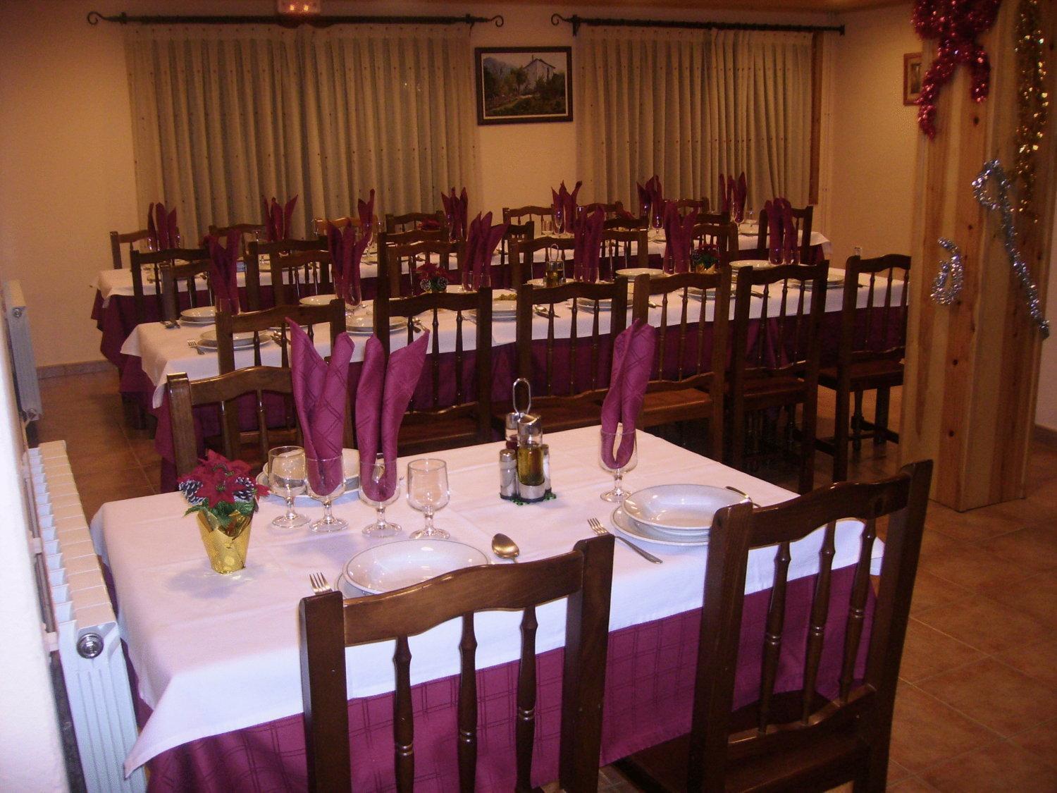 אריל לה ואל Hostal Pernalle מראה חיצוני תמונה